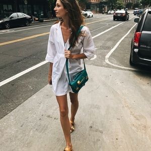 Meet your Posher, Ava